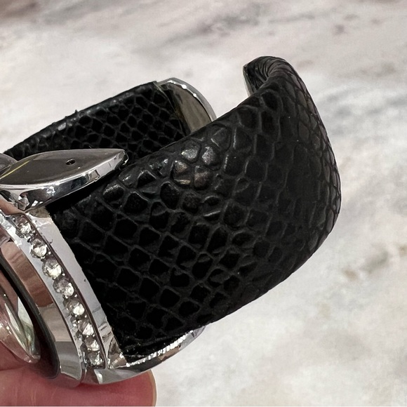 STRADA Watch Cuff Bundle - Picture 8 of 13